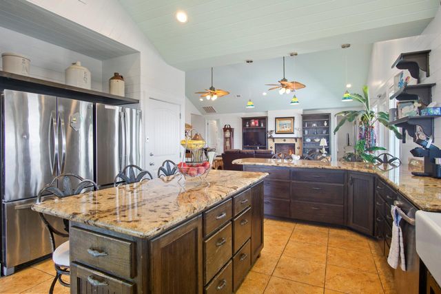 3626 Biscayne Beach Road, Port Bolivar, TX 77650