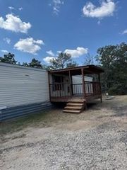 110 Chuparrosa LN, Cedar Creek, TX 78612