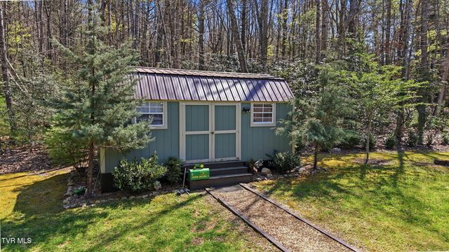 289 Myrtle Drive, Butler, TN 37640