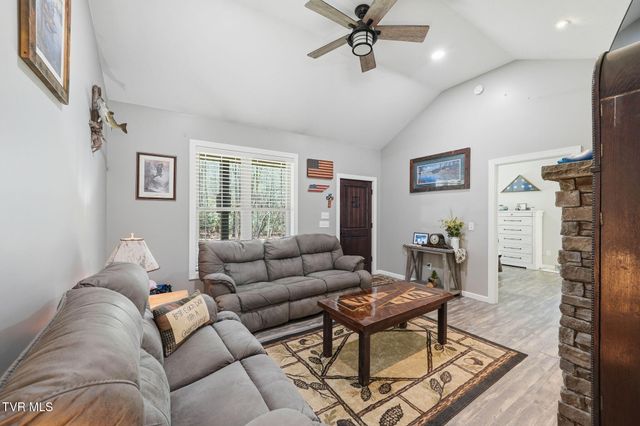 289 Myrtle Drive, Butler, TN 37640