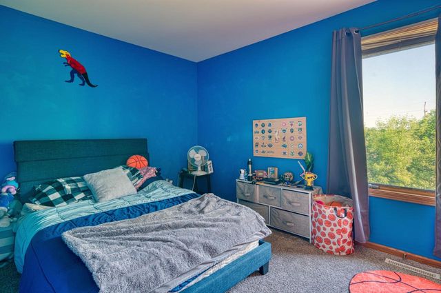 1005 Dresser AVENUE, Waukesha, WI 53188