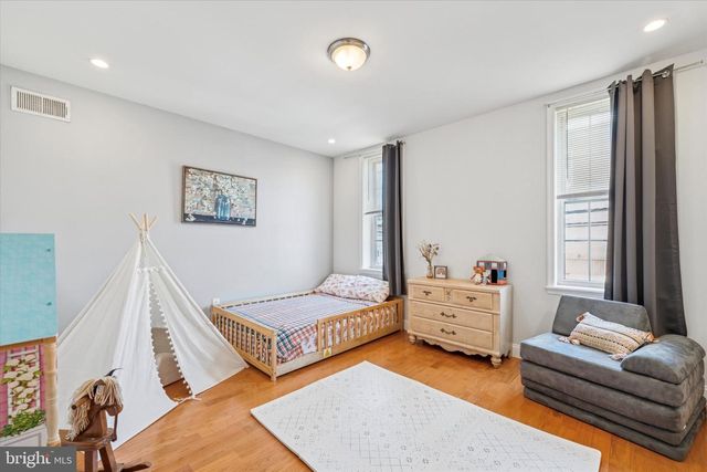 1639 S 19TH ST, Philadelphia, PA 19145