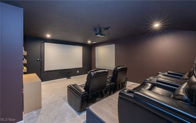 6882 Linden Lane, Independence, OH 44131