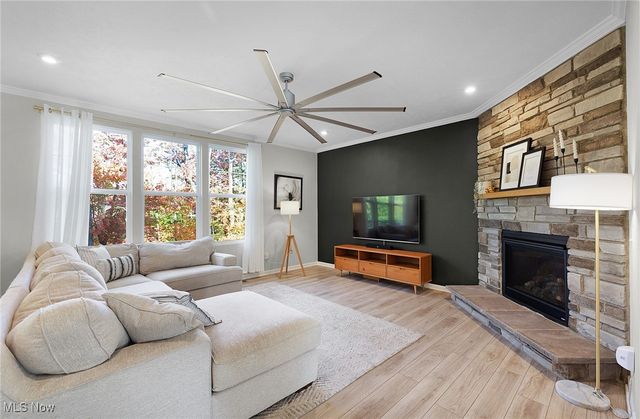 6882 Linden Lane, Independence, OH 44131