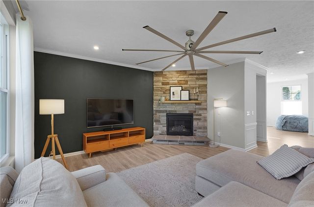 6882 Linden Lane, Independence, OH 44131