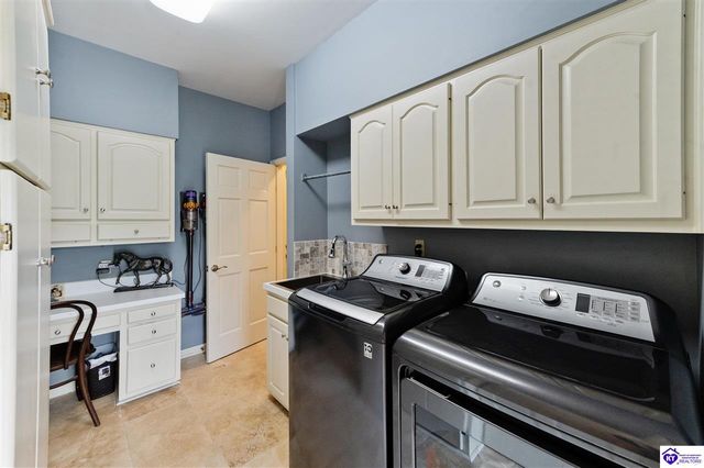 8202 Harrods View Court, Prospect, KY 40059