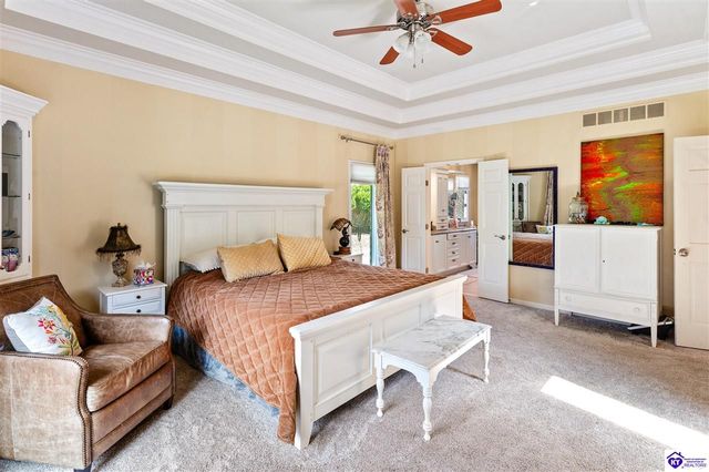 8202 Harrods View Court, Prospect, KY 40059