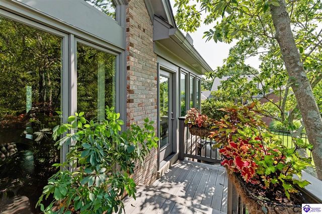 8202 Harrods View Court, Prospect, KY 40059