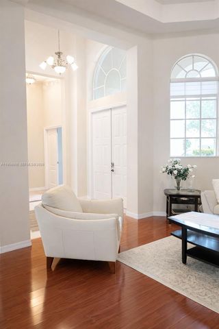 6353 SW 191st Ave, Pembroke Pines, FL 33332