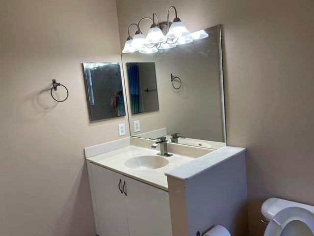 4061 NW 91st Terrace, Sunrise, FL 33351