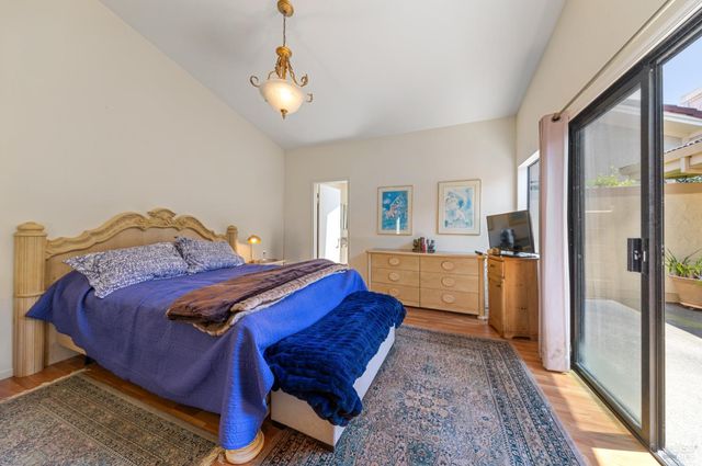 105 Holstrom Cir, Novato, CA 94947