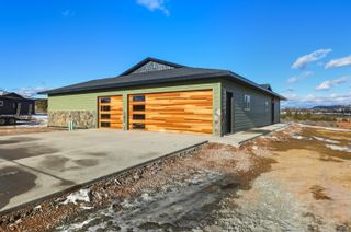 221 MEADOWLARK DR, Hot Springs, SD 57745