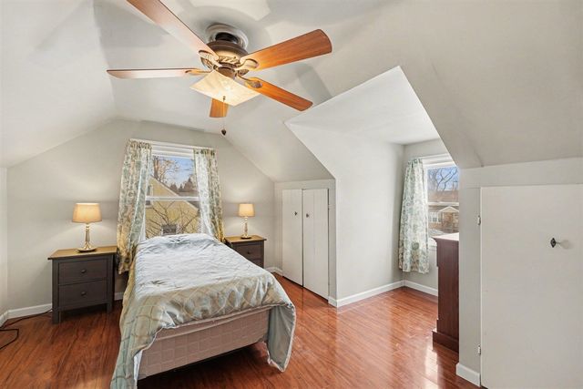 10040 Endicott Street, Belleville, MI 48111