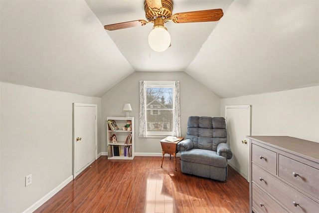 10040 Endicott Street, Belleville, MI 48111