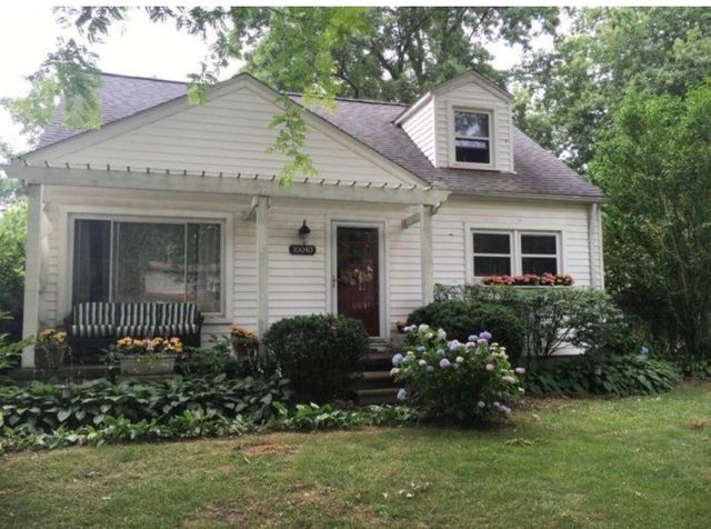 10040 Endicott Street, Belleville, MI 48111