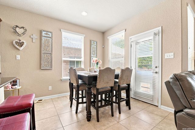 10727 NEWCROFT PL, Helotes, TX 78023