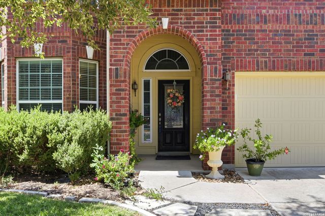 10727 NEWCROFT PL, Helotes, TX 78023