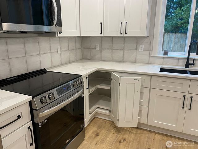 1383 Sand Pebble Avenue, Ocean Shores, WA 98569