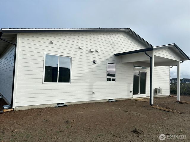 1383 Sand Pebble Avenue, Ocean Shores, WA 98569