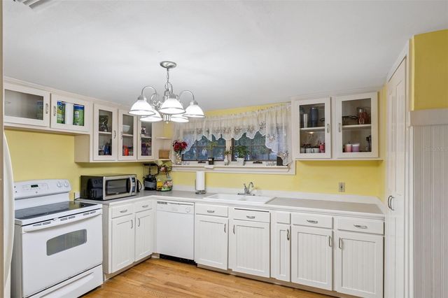 294 JARVIS AVENUE, Orange City, FL 32763