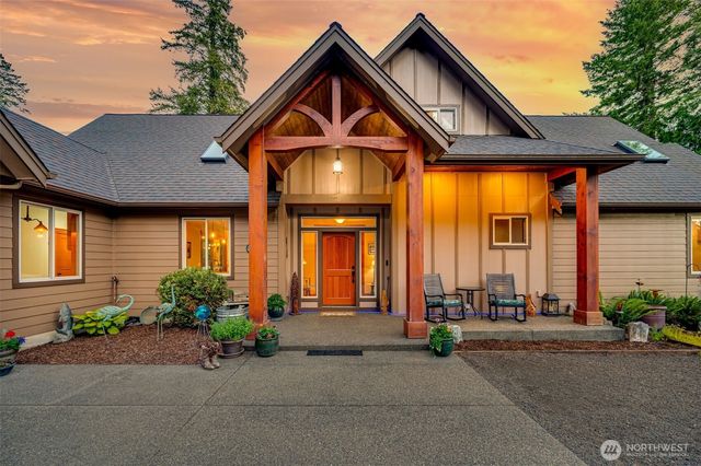 195 Patriot Road, Woodland, WA 98674