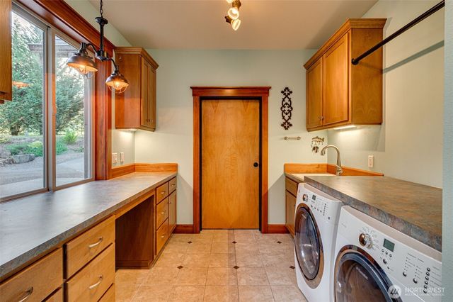 195 Patriot Road, Woodland, WA 98674
