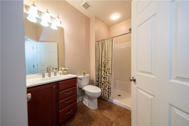 252 Estates Dr, Richland, PA 15044