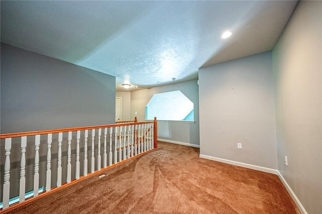 252 Estates Dr, Richland, PA 15044