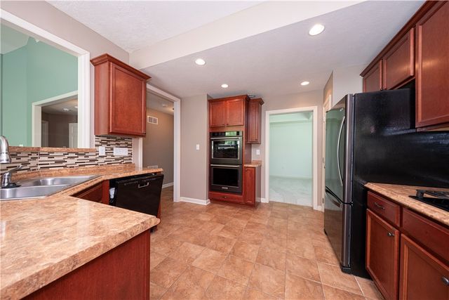 252 Estates Dr, Richland, PA 15044