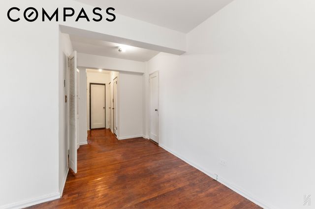 8801 35th Ave Apt 6B, New York City, NY 11372