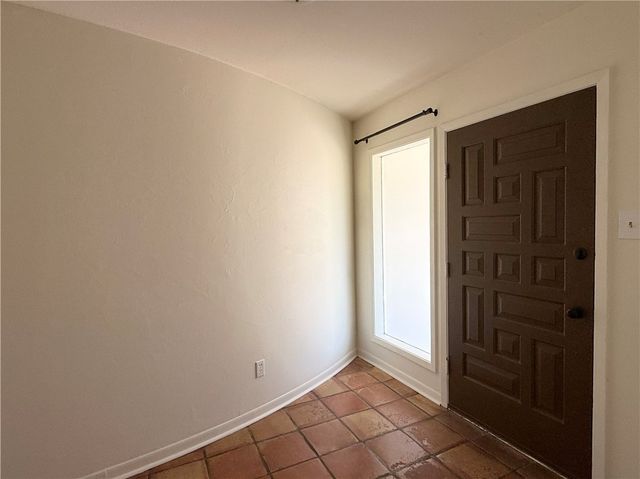 5037 Moultrie Dr, Corpus Christi, TX 78413