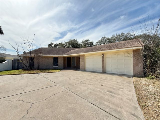 5037 Moultrie Dr, Corpus Christi, TX 78413