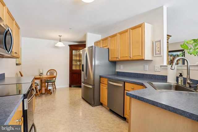 155 HAMPSHIRE DR, Sellersville, PA 18960