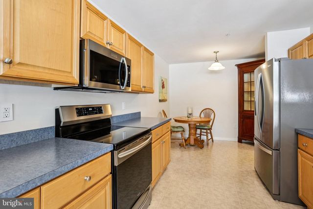 155 HAMPSHIRE DR, Sellersville, PA 18960