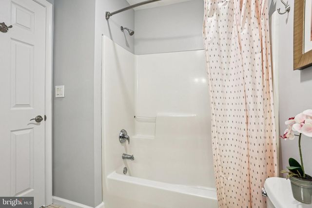 155 HAMPSHIRE DR, Sellersville, PA 18960