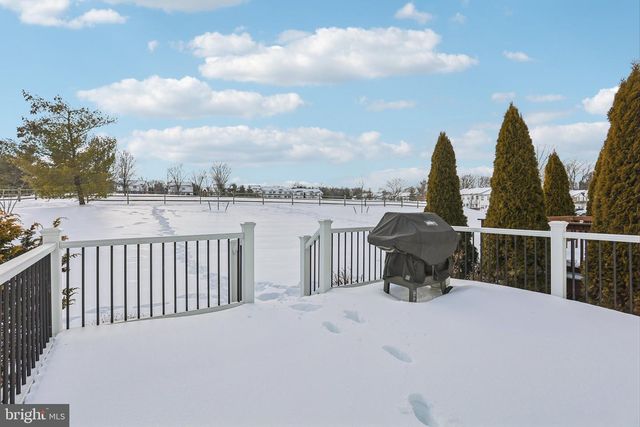 155 HAMPSHIRE DR, Sellersville, PA 18960