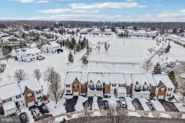 155 HAMPSHIRE DR, Sellersville, PA 18960