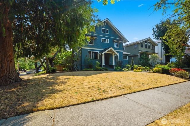 1532 5th Avenue W, Seattle, WA 98119