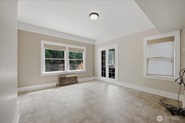 1532 5th Avenue W, Seattle, WA 98119