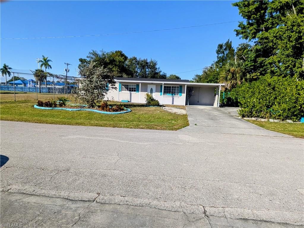 804 March ST, North Fort Myers, FL 33903