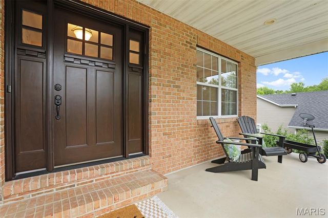 106 Oak Ridge Estates Drive, Glen Carbon, IL 62034
