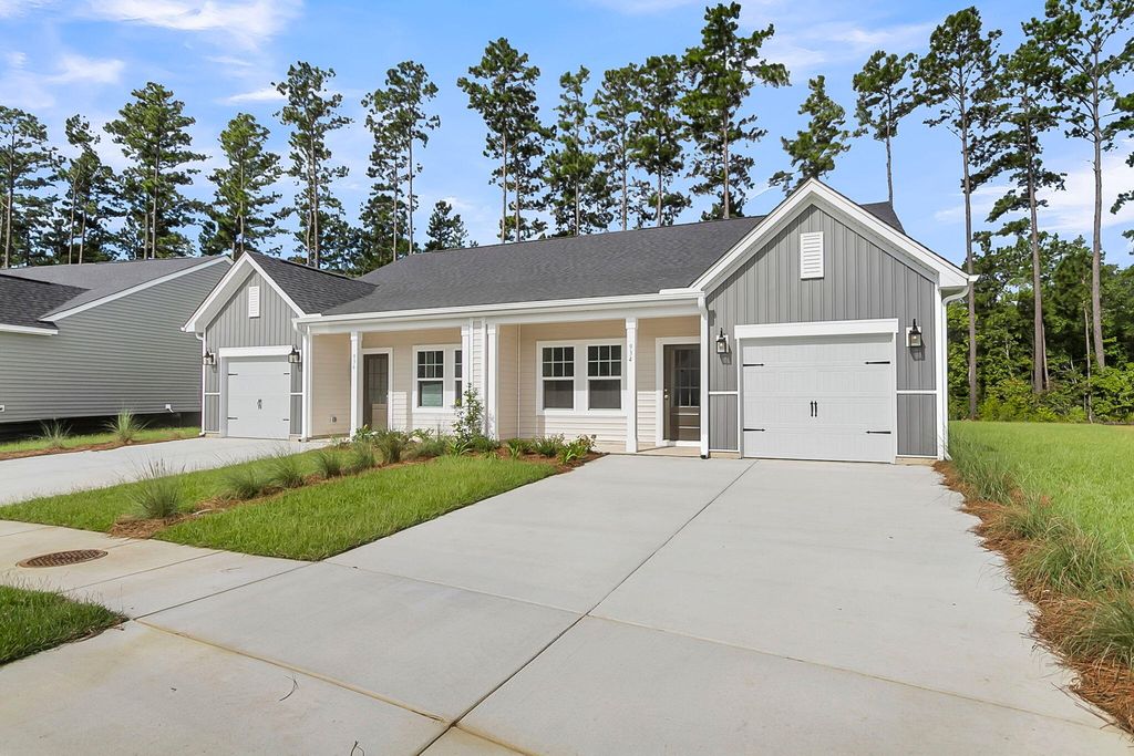942 Dusk Drive, Summerville, SC 29486