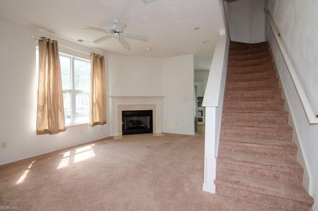 3817 Long Ship CT, Virginia Beach, VA 23455