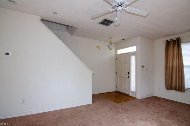 3817 Long Ship CT, Virginia Beach, VA 23455