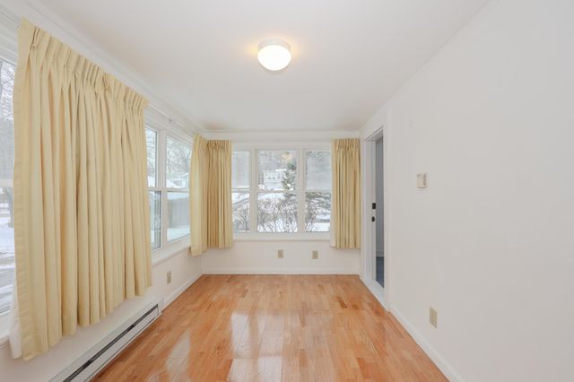 30 Baker Street, Hudson, NH 03051