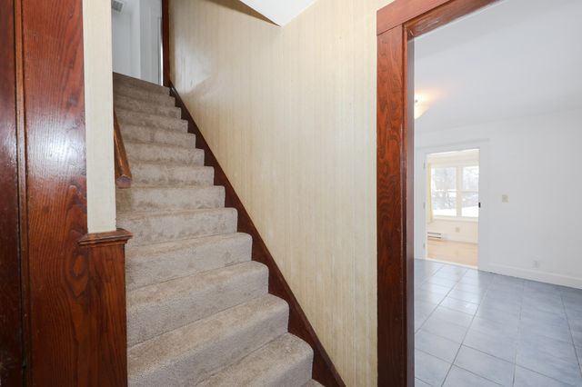 30 Baker Street, Hudson, NH 03051