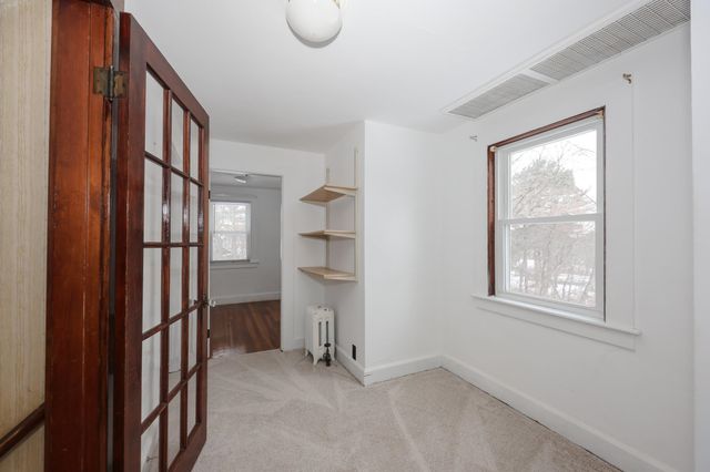 30 Baker Street, Hudson, NH 03051