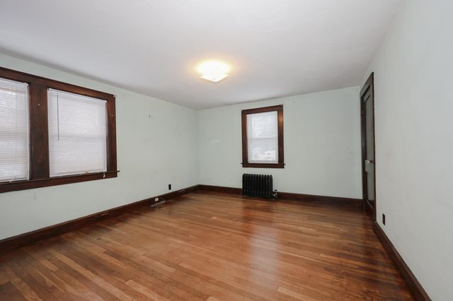 30 Baker Street, Hudson, NH 03051