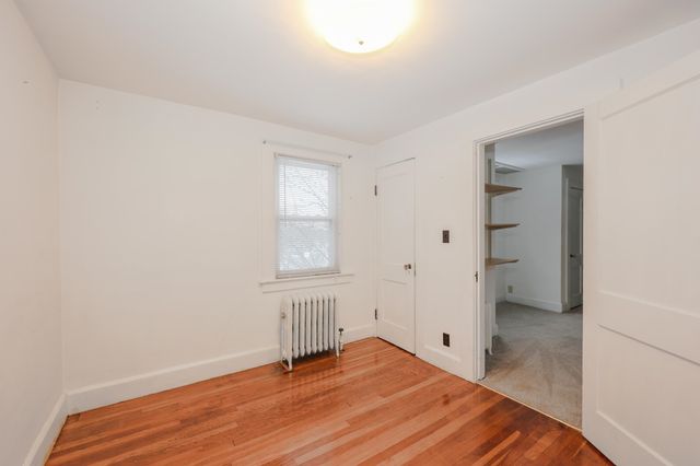 30 Baker Street, Hudson, NH 03051