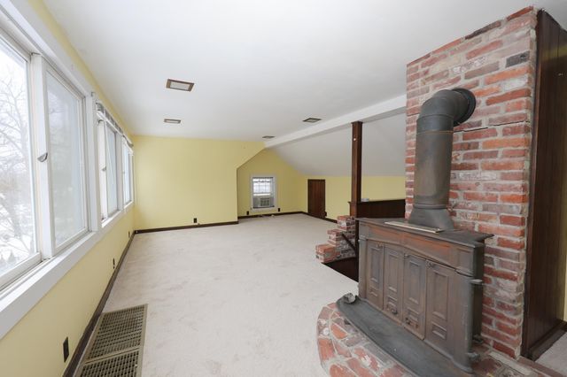 30 Baker Street, Hudson, NH 03051